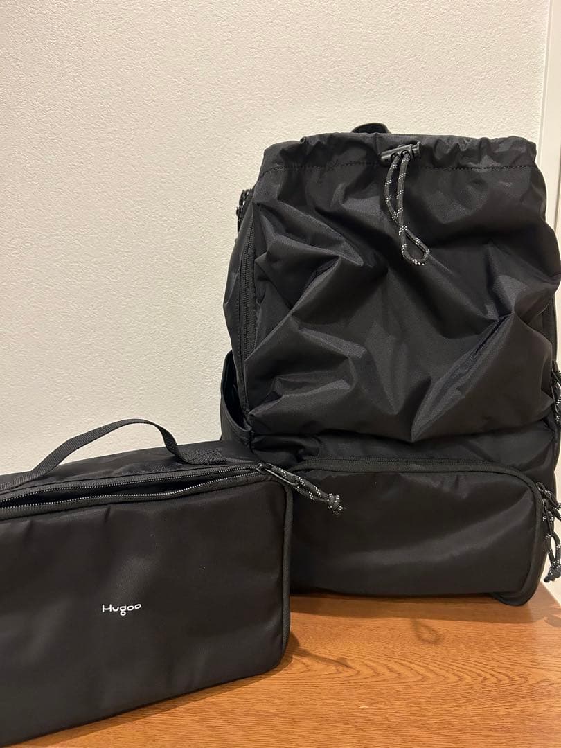 Hugoo ブラック リュックサックとポーチセット 2種類のバッグポーチセット リュック 通学 バックパック リュック