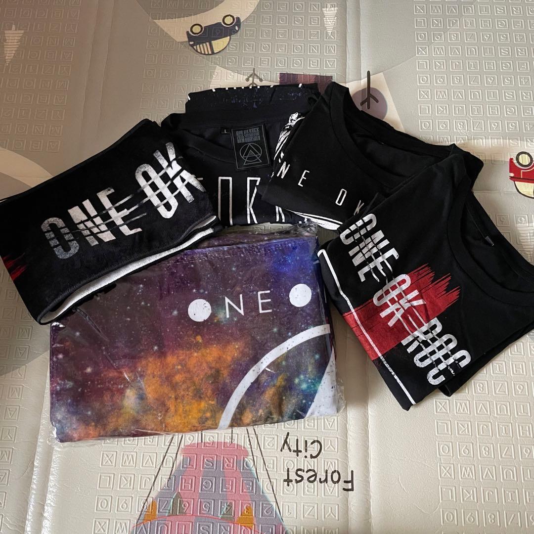 Bz Pleasure 2023-STARS-プレミアム席限定グッズ