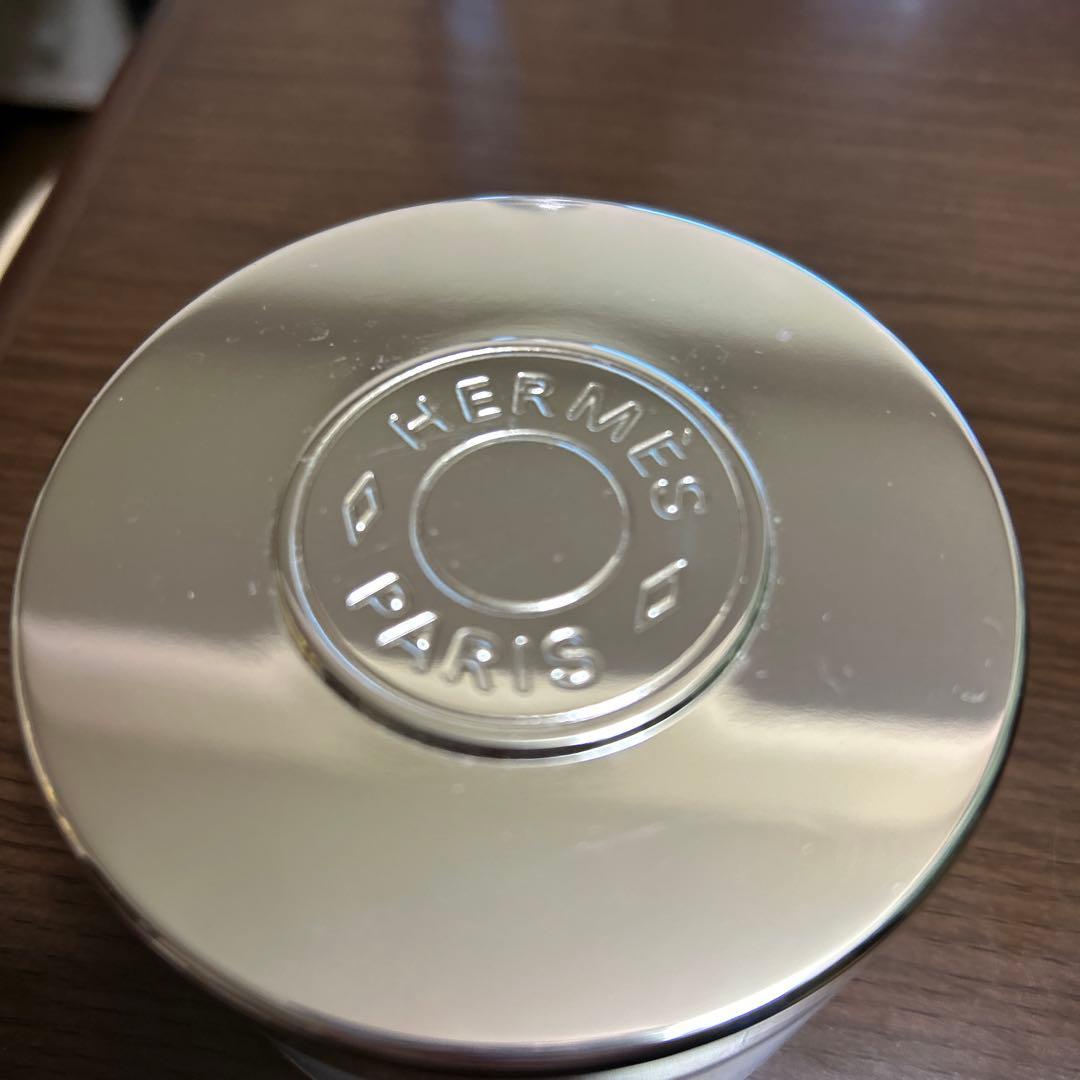 エルメス 《ウード・アルザン》クレーム ドゥ パルファム - メルカリ