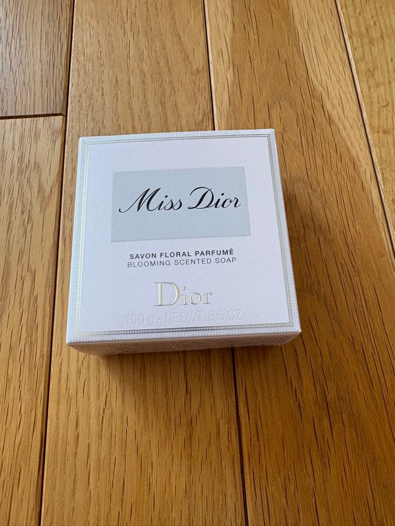 ミスディオール　ギフトセット