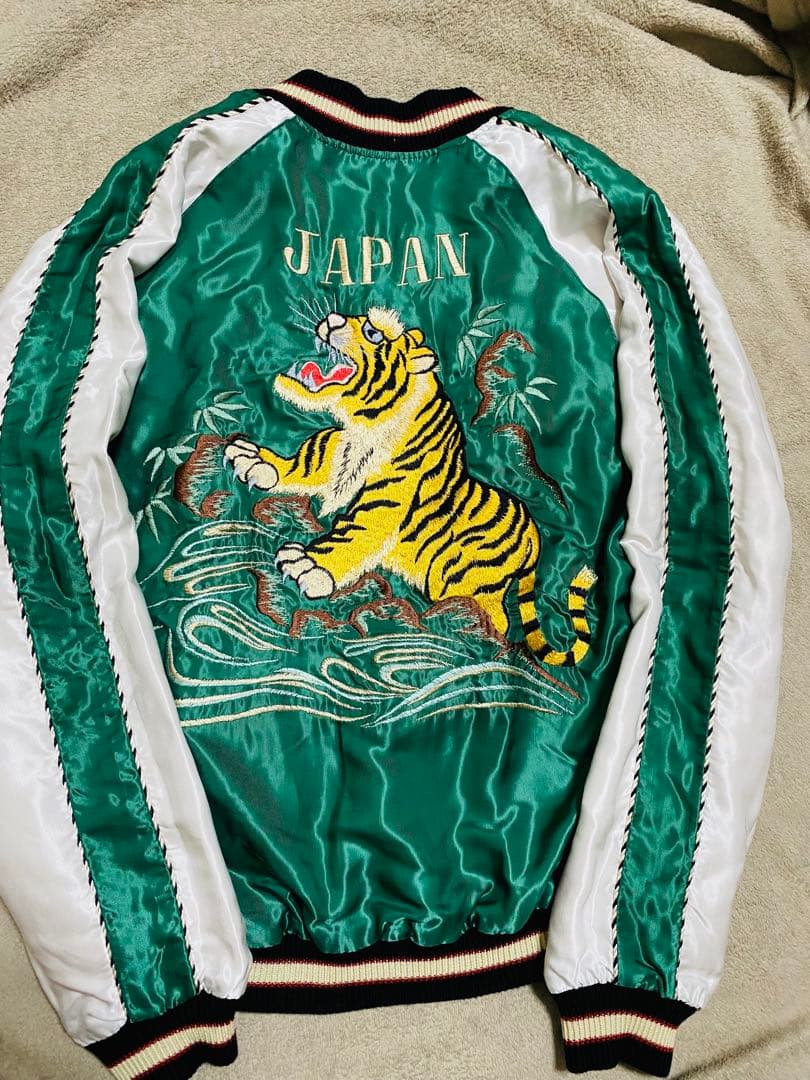 未使用近 美品 テーラー東洋 日本限定 スカジャン 虎ワシunisex レーヨン