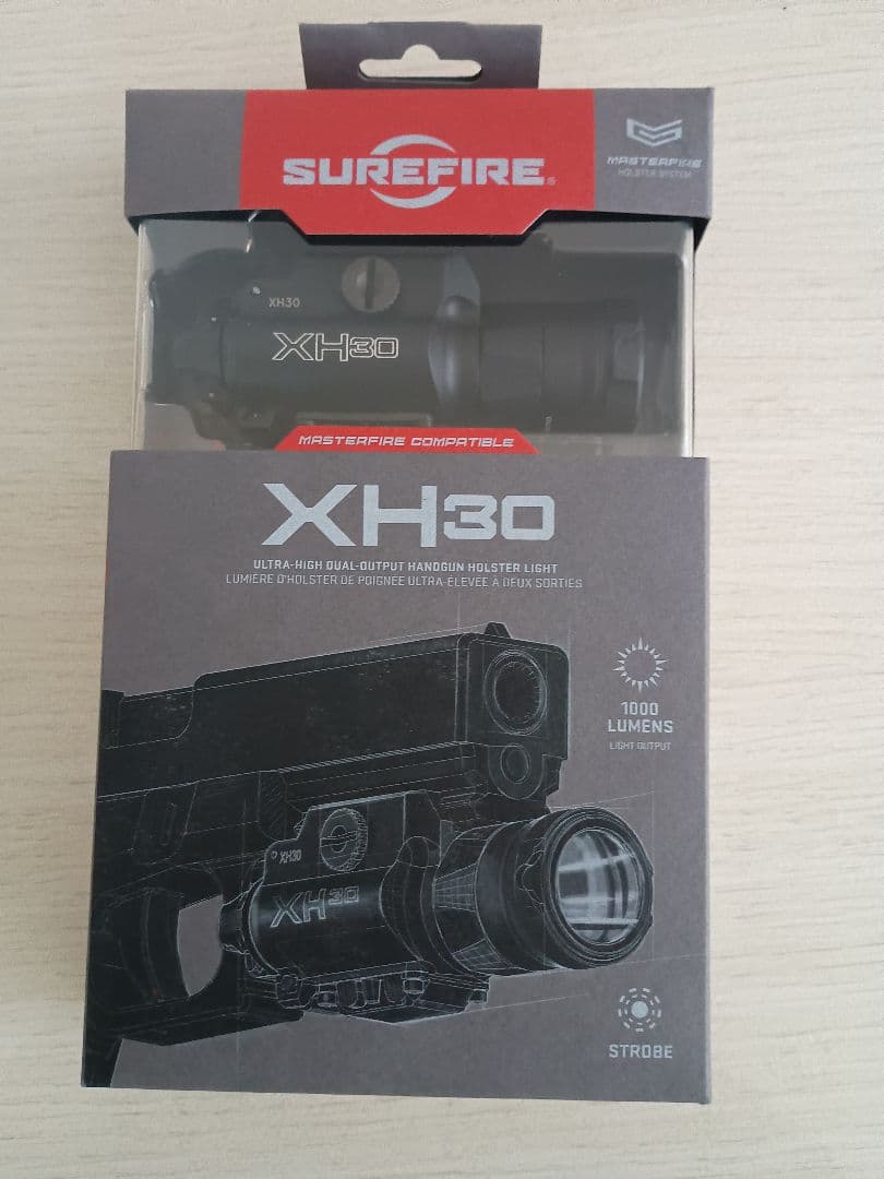 実物 Surefire XH30 1000ルーメン LEDライト