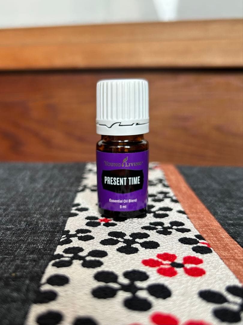 ヤングリヴィング プレゼントタイム 5mL エッセンシャルオイル