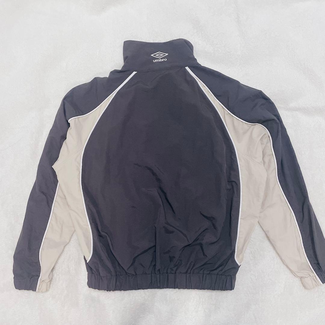 UMBRO×9090ナイロンジャケット コラボ 刺繍ロゴ 王冠 エンブレム 古着