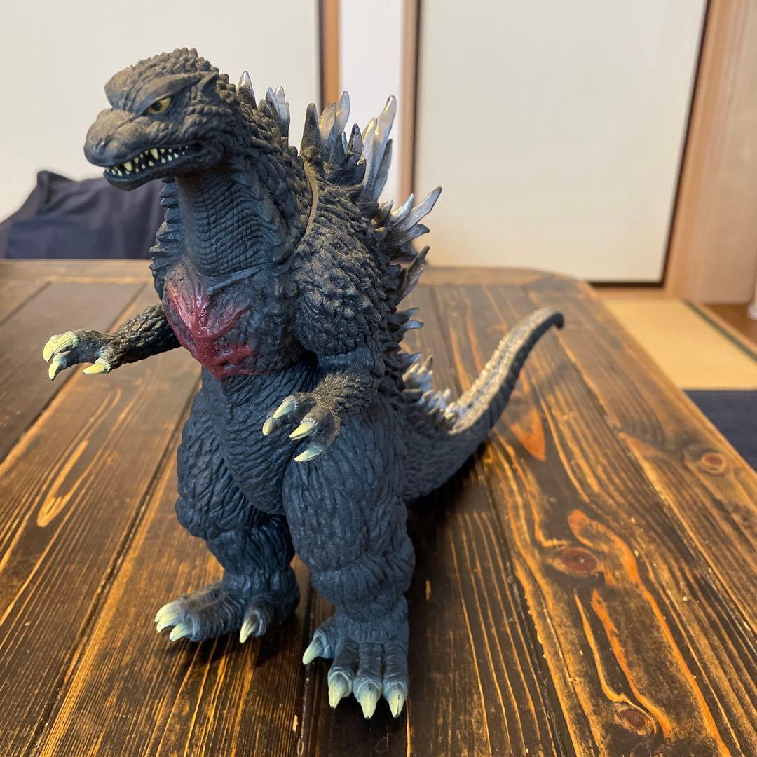 2003ゴジラフィギュア 赤い胸部 約30cm