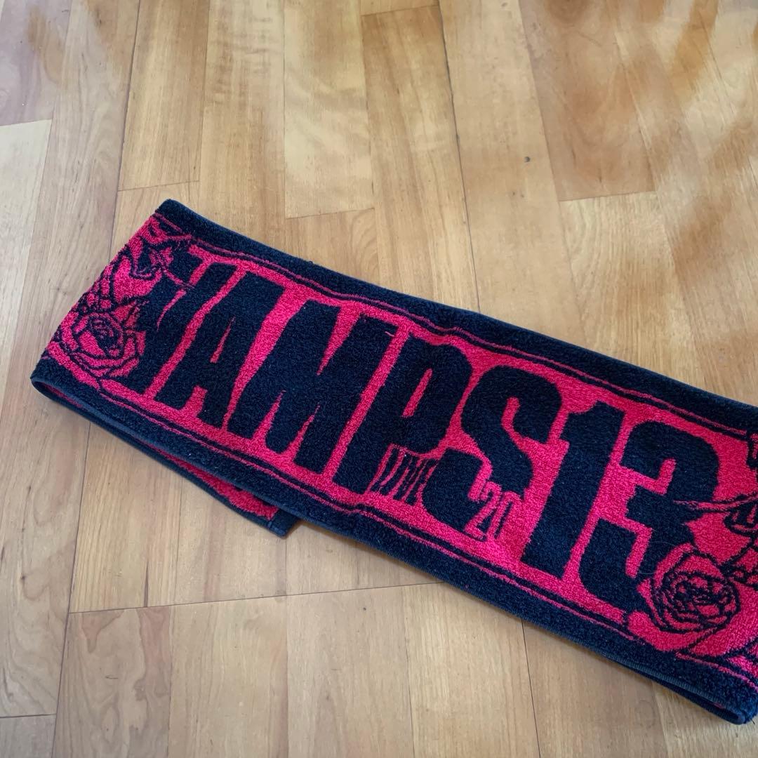値下げ◯匿名◯VAMPS マフラータオル 赤 hyde ラルク - メルカリ