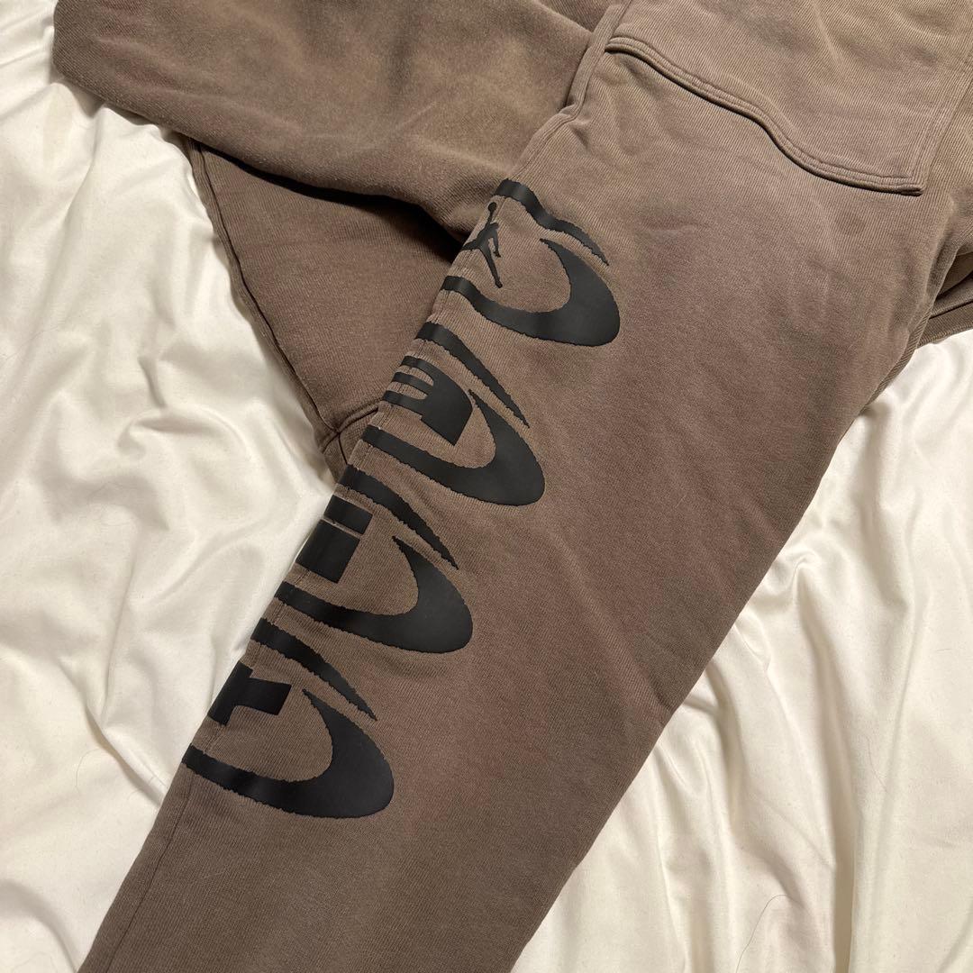 トラビススコット Jordan スウェットセット ブラウン - メルカリ