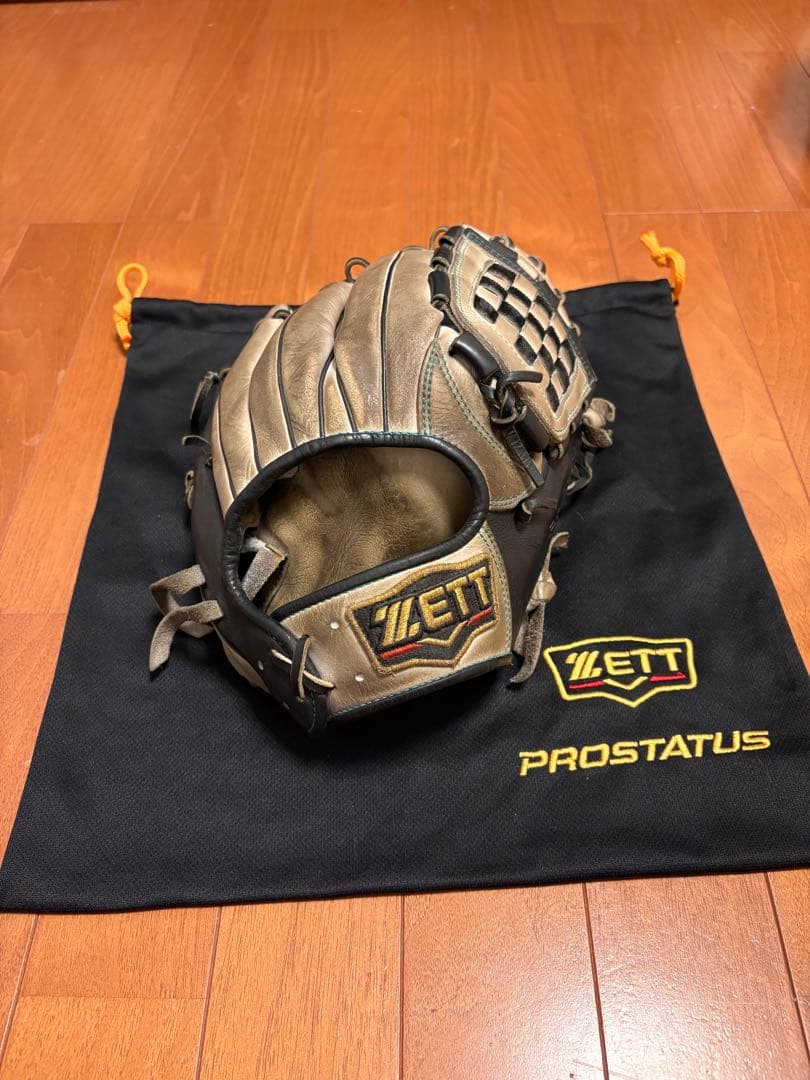 PROSTATUS 軟式グローブ源田選手モデル