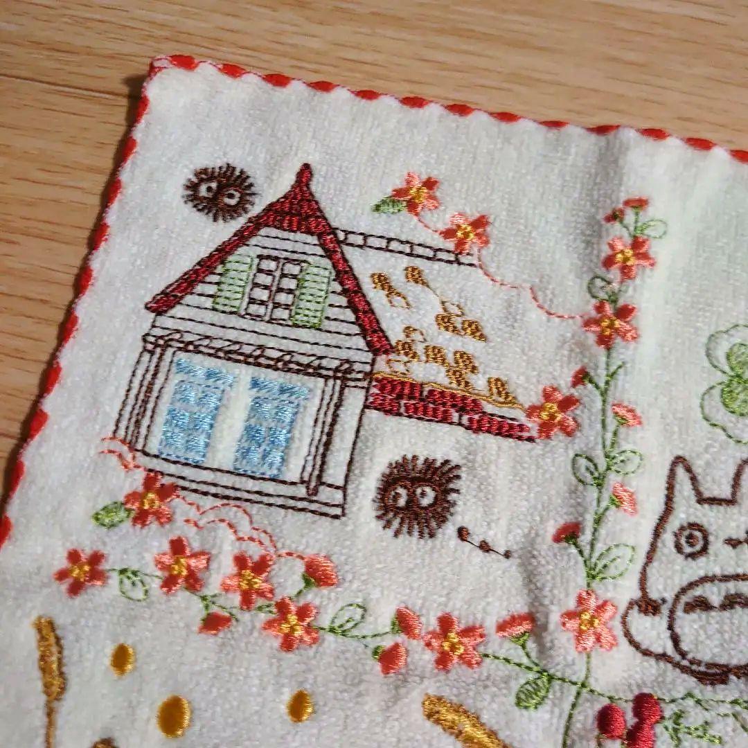 新品☆となりのトトロ 刺繍 タオルハンカチ☆ミニタオル☆ - メルカリ