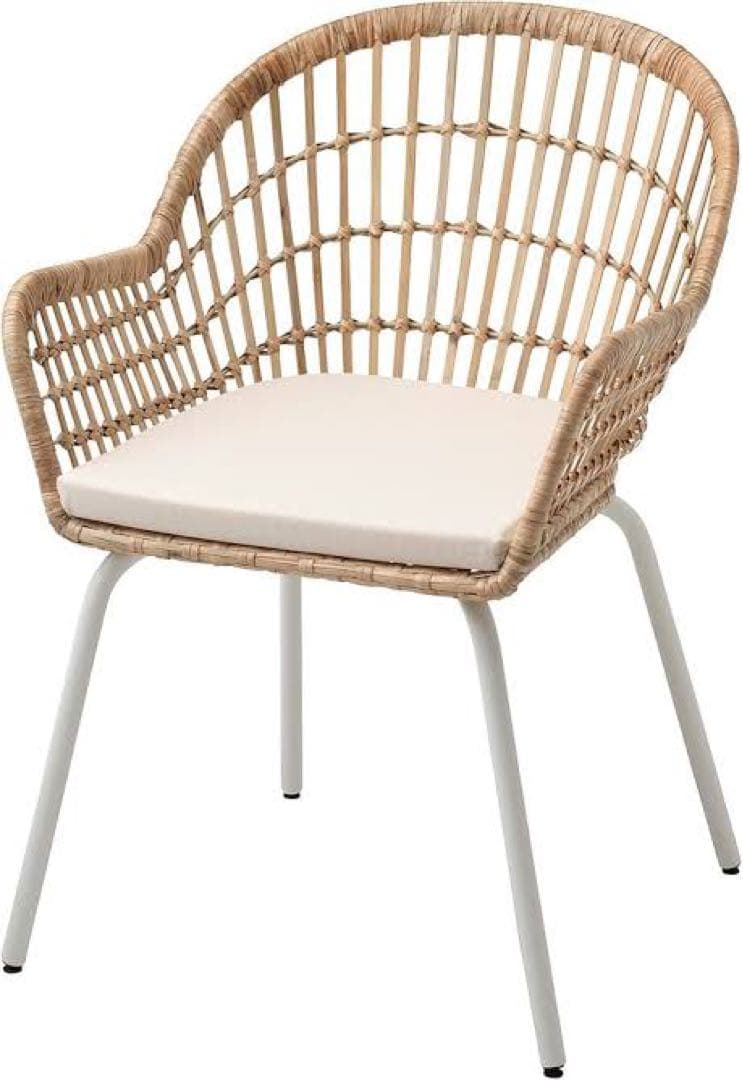 ニルソーヴェ ikea 椅子