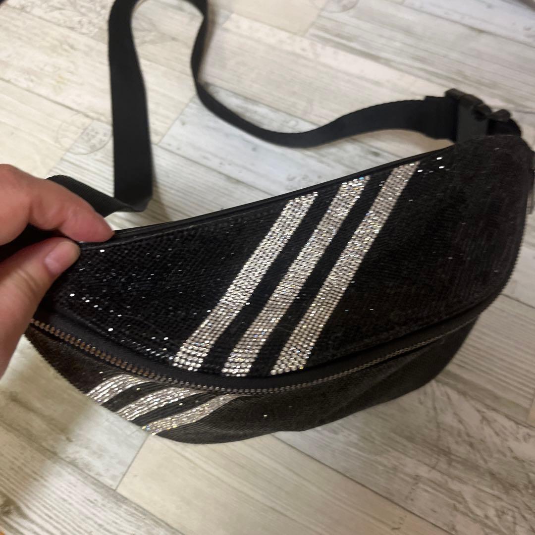 adidas キラキラバッグ - メルカリ