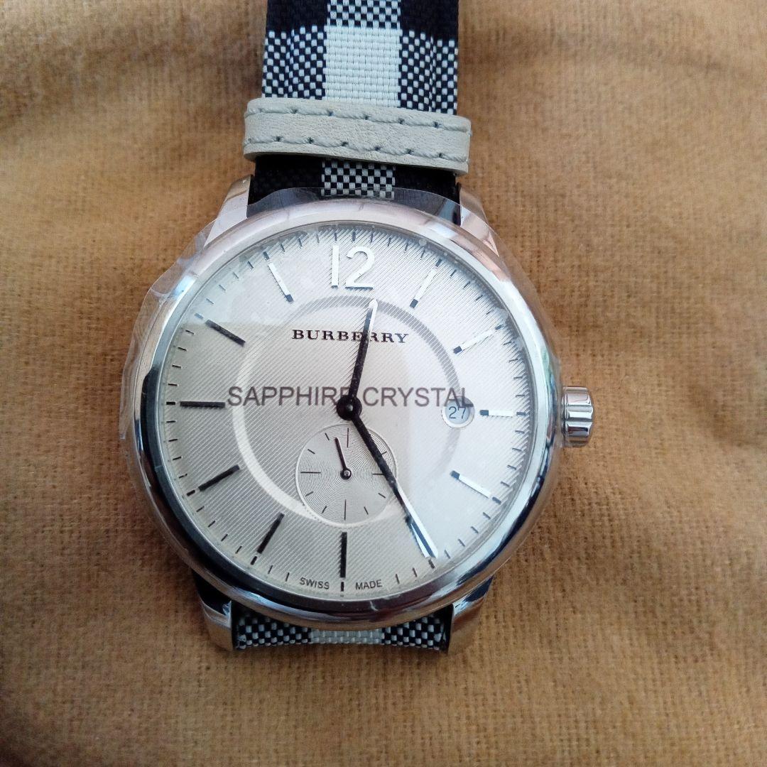 BURBERRY　腕時計　スモールセコンド　ノバチェック