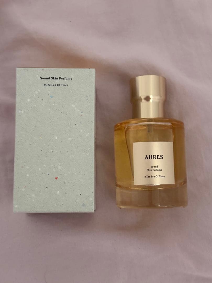 AHRES アーレス 香水 #The Sea Of Trees