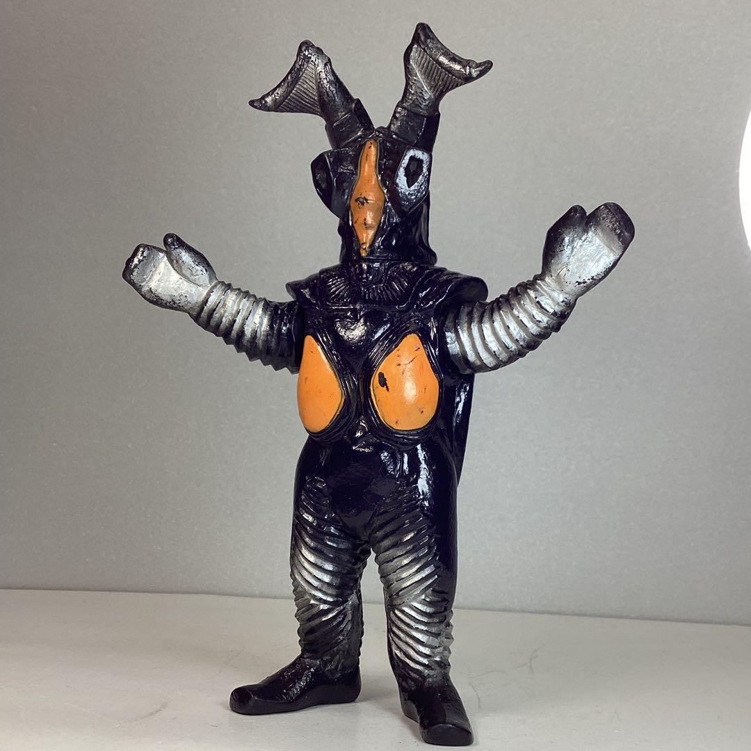 1983 JAPAN 初期版 硬質ソフビ19cm 旧シリーズゼットン - メルカリ