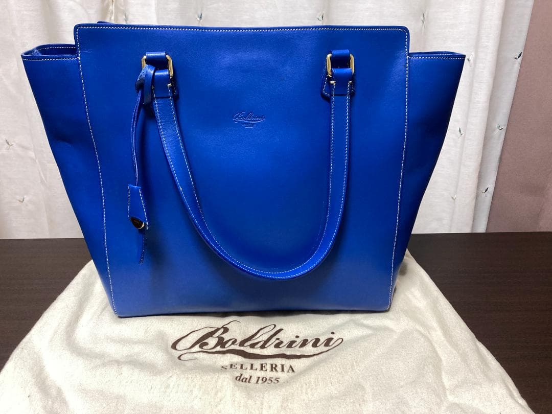 未使用傷有り ボルドリーニ セレリア 牛革 希少ブルー トートバッグ 6853