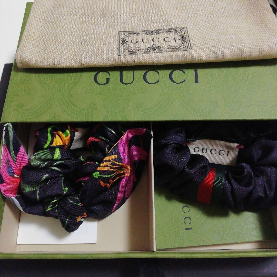 GUCCI ヘアアクセサリー 2点セット　シュシュ　ゴム