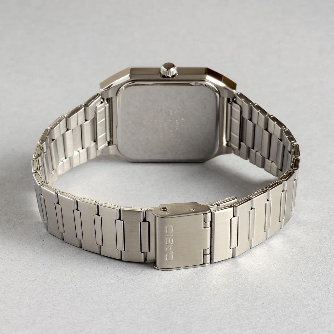 新品✨CASIO MTP-B185D-2A2 アイスブルー 日本未発売モデル - メルカリ