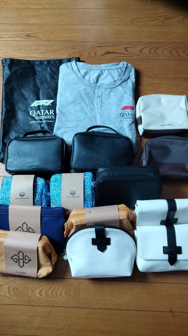 Qatar Airways　日本航空　全日空 旅行用アメニティ　パジャマ