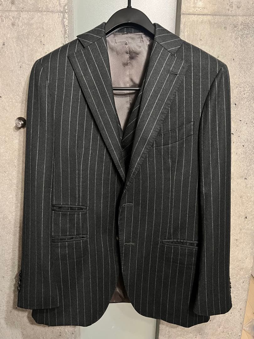 GABRIELE PASINI◆セットアップ/44/ ダークグレー ストライプ グッチ スーツセットアップ ダークグレー ストライプ 44 S - メルカリ