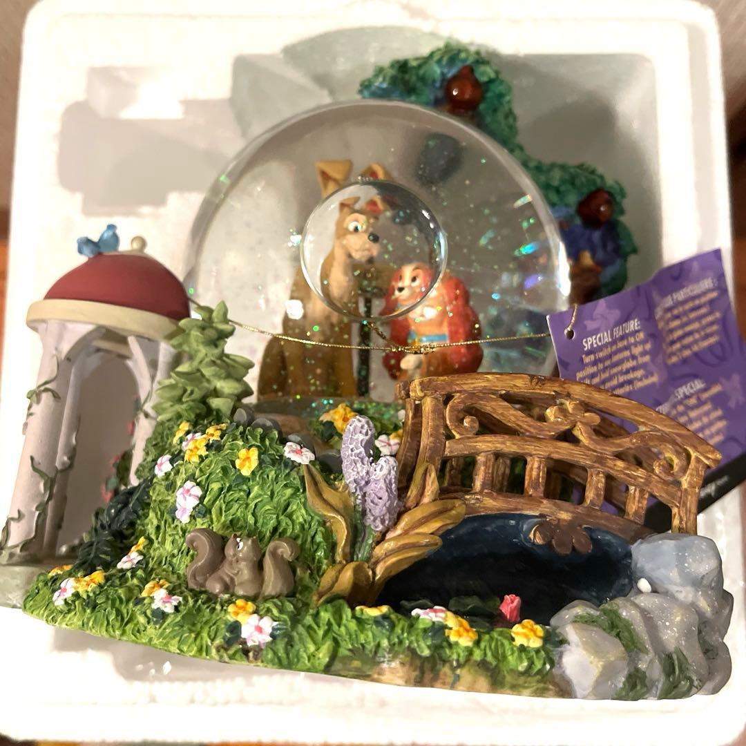 ディズニーストア わんわん物語Lady&Trumpスノーグローブ オルゴール