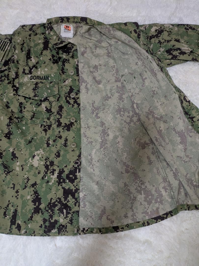 美品】US NAVY アメリカ海軍 戦闘服 ジャケット 階級章ワッペン付き