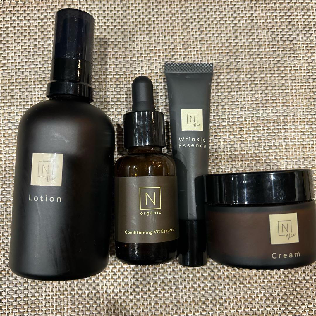 N organic vew ローション　クリーム　エッセンス　　他4点セット