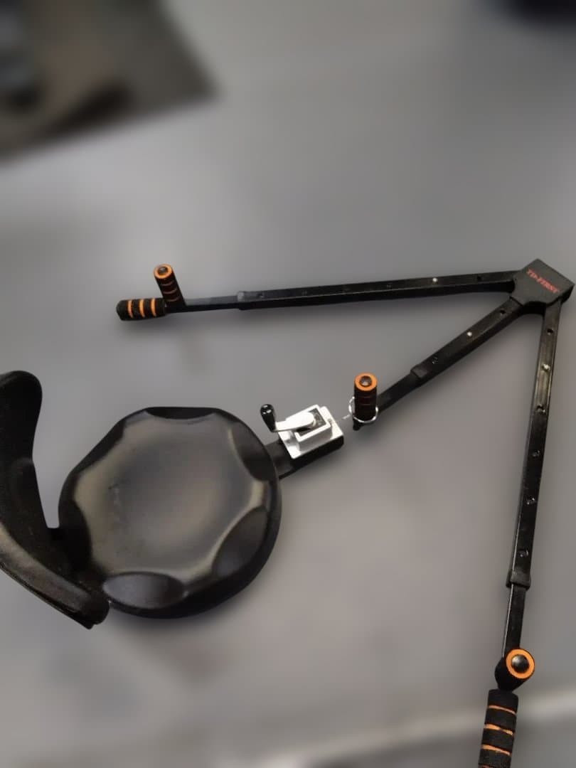 レッグスプリットストレッチマシン