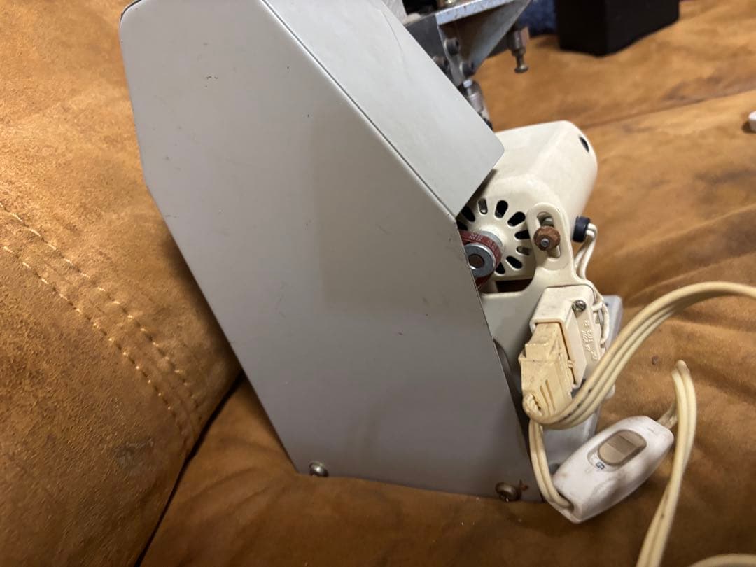 ラクーニII 革漉き機 クラフト社 LAKKUNI-Ⅱ ラクーニ2 - メルカリ