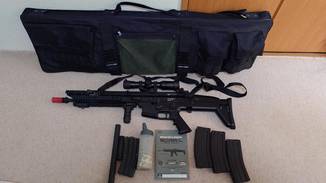 東京マルイ　SCAR-L トイガン スコープ付き 3本マガジン