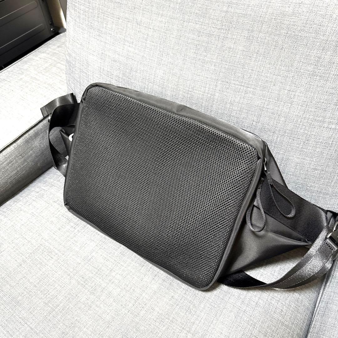 2回のみ使用】コートエシエル Isarau L Sleek ブラック - メルカリ