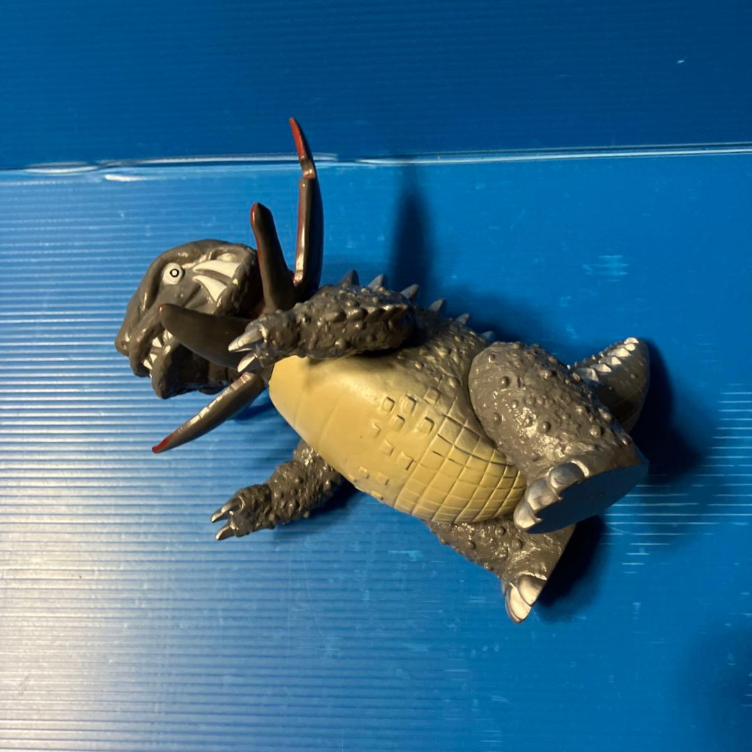 マ—ミット ガボラソフビ