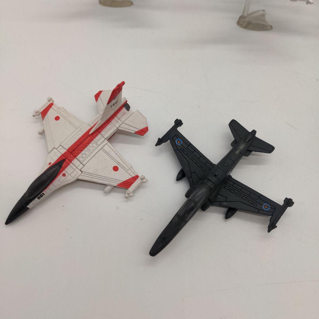チョコエッグ世界の戦闘機シリーズ10種 - メルカリ