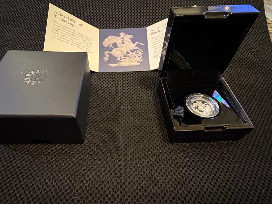 2026年 シルバー・ソブリン（St. e & Dragon）