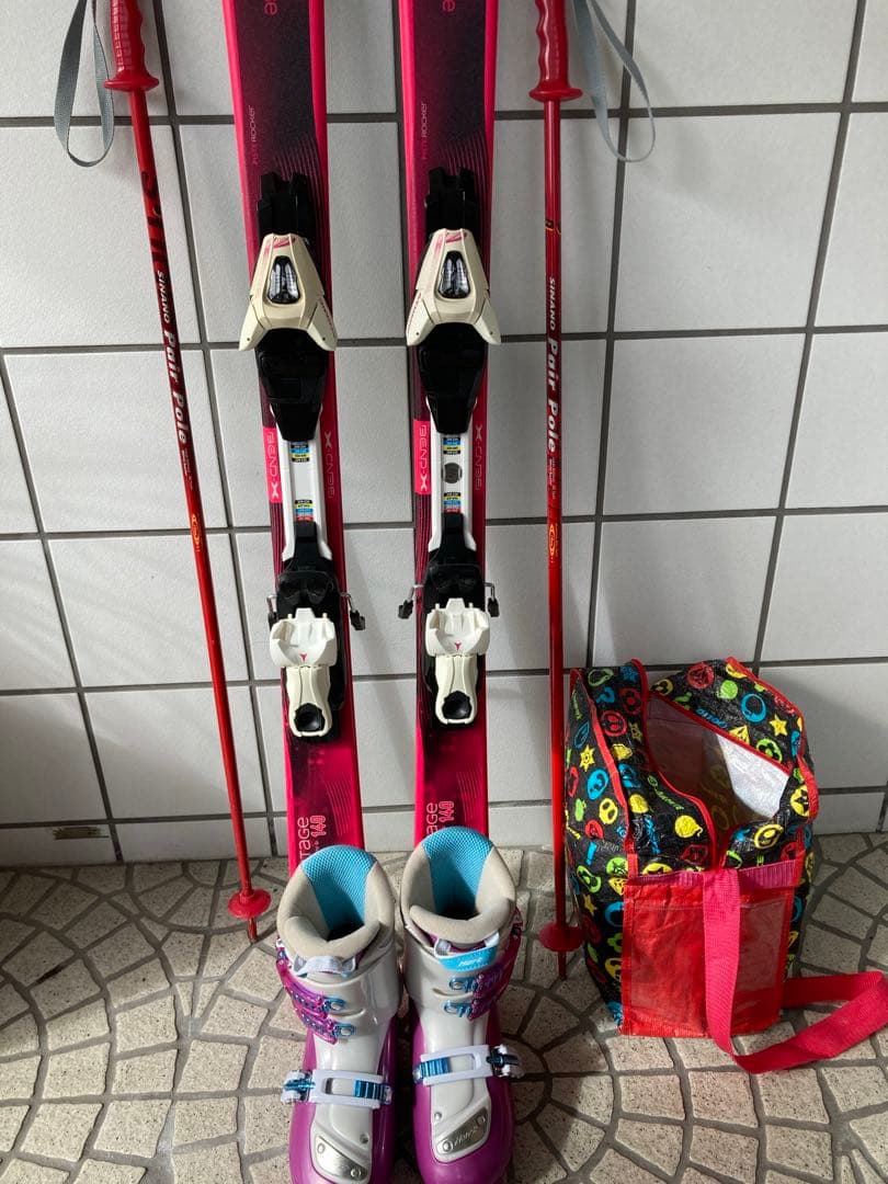 美品　子供用140㎝ ATOMIC X-Drive 8.0 スキーセット