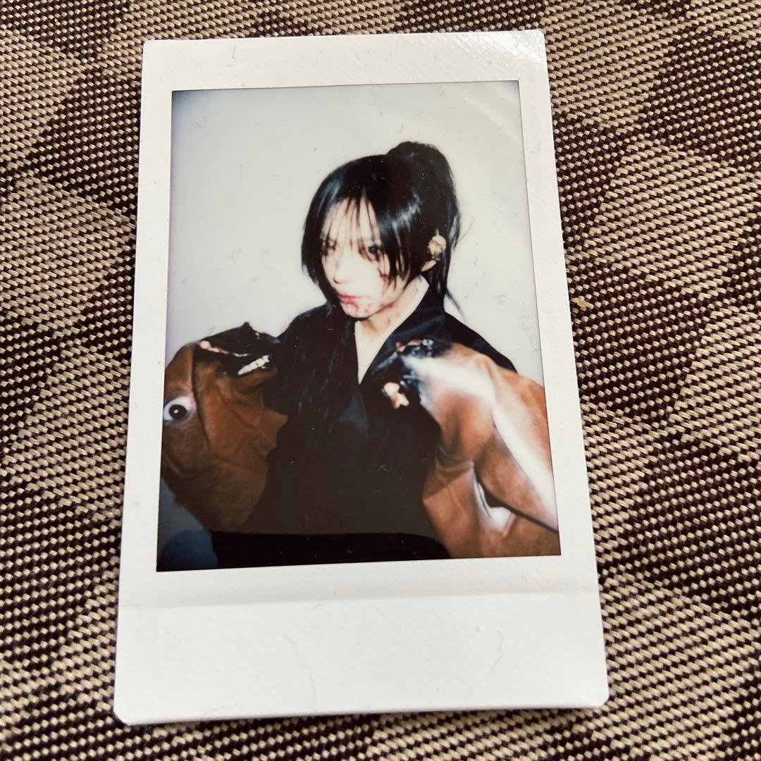 甘い暴力 チェキ 咲 - メルカリ