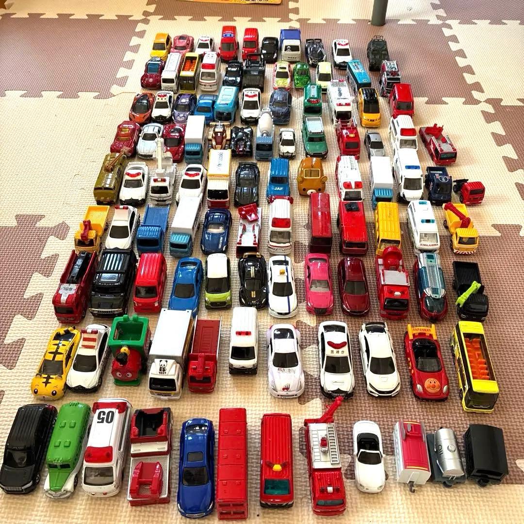 トミカ 大量　まとめ売り