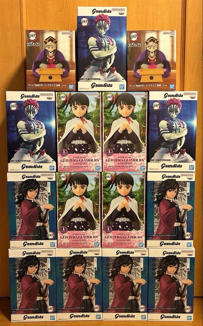 鬼滅の刃　フィギュアまとめ売り！　猗窩座　童磨 冨岡義勇　栗花落カナヲ