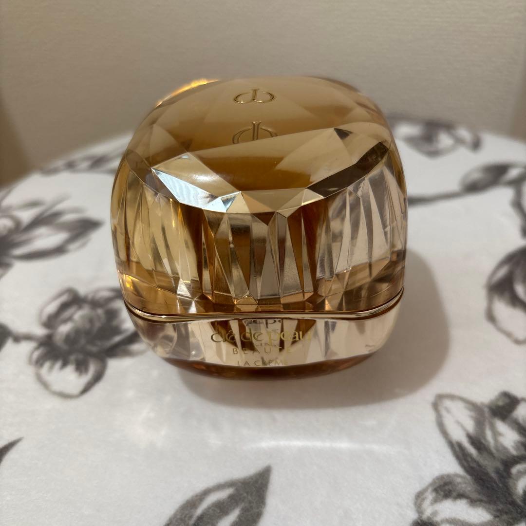 クレ・ド・ポー ボーテ ラ・クレーム 30g