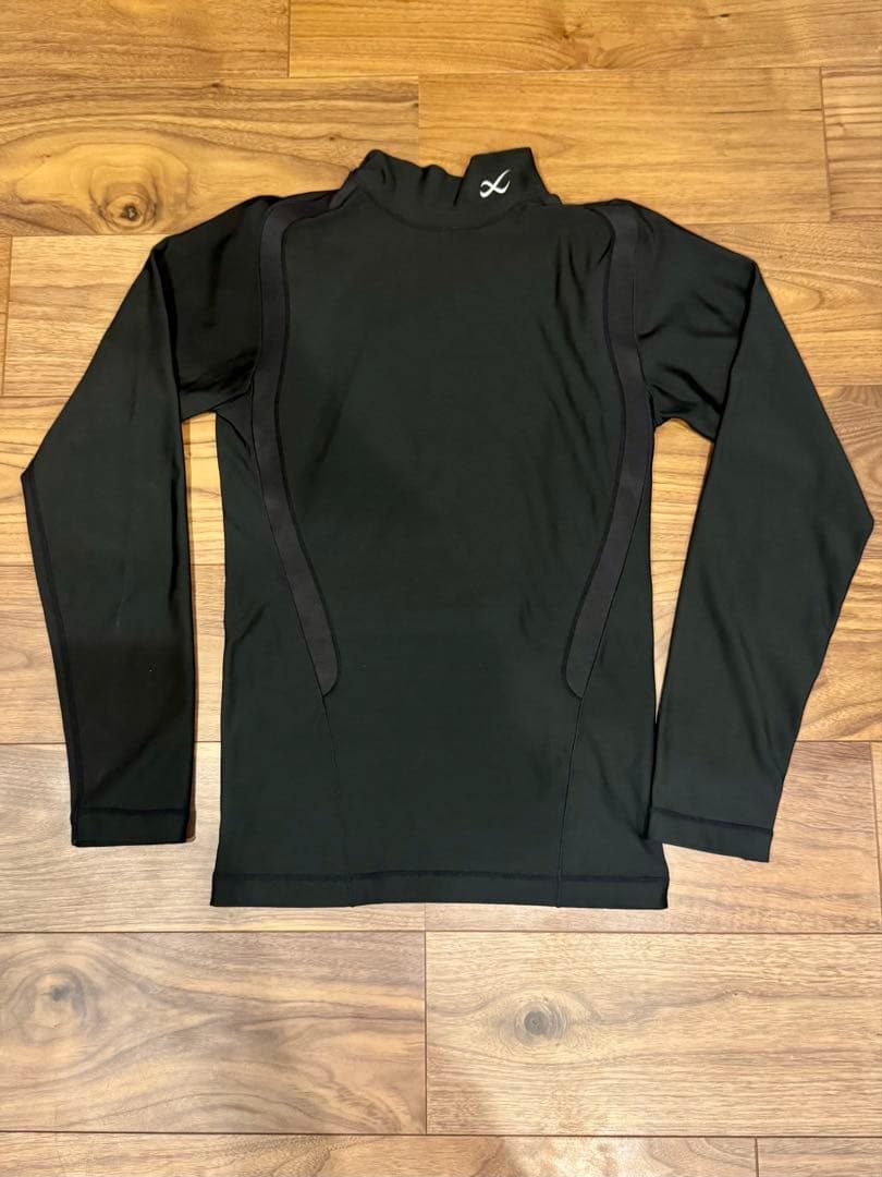 CW-X ワコール　トップスとレギンスセット　トレーニング