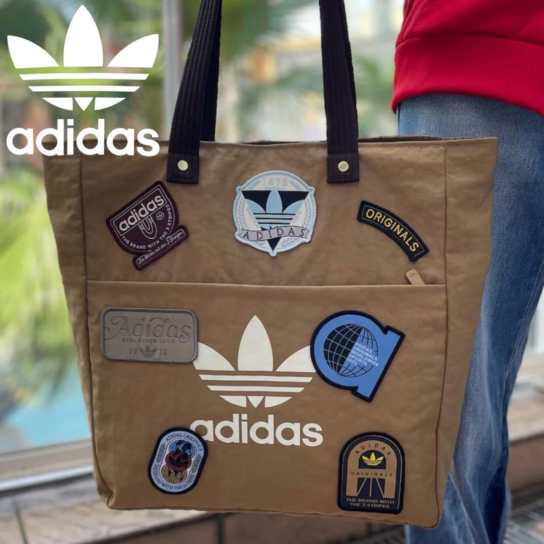 新品⭐️adidas originalsレコード トートバッグ ベージュ ブラウン