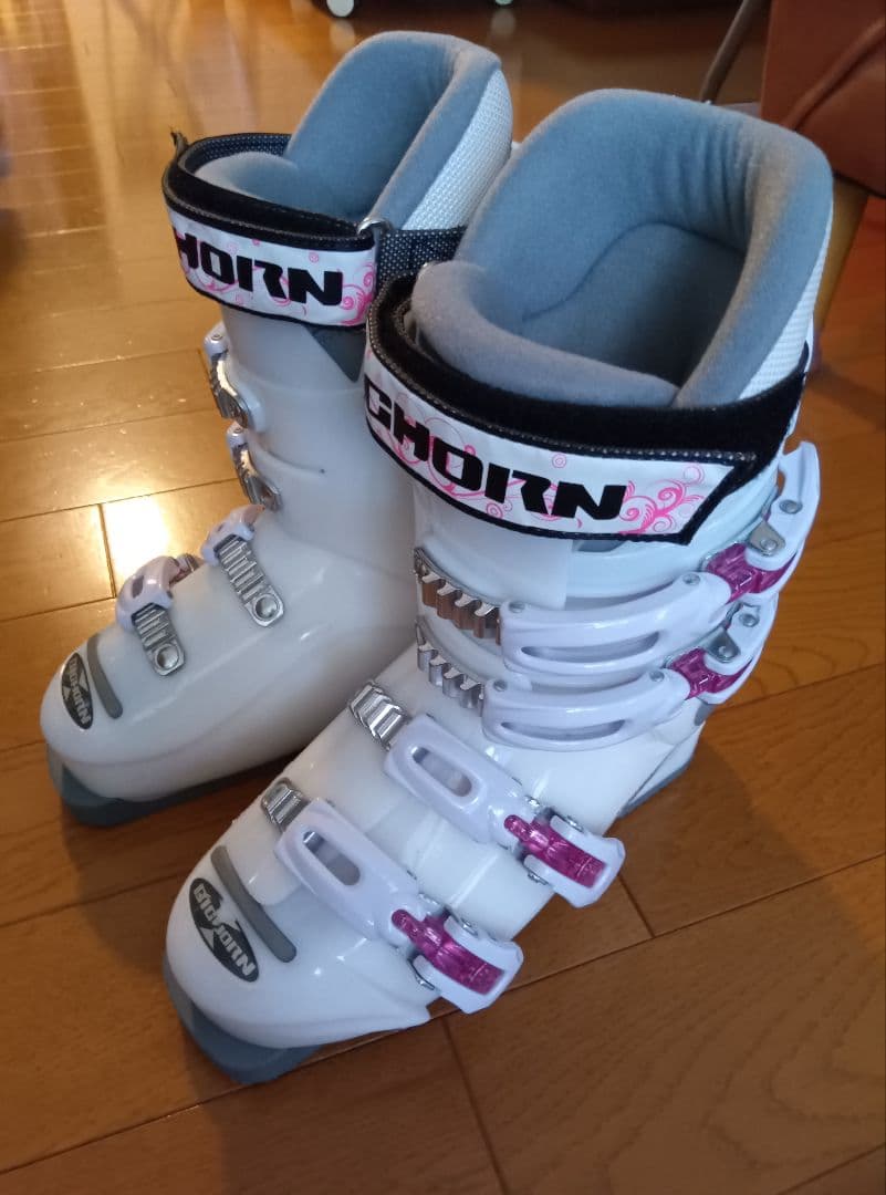 BIGHORN スキーブーツ 女性用 24.5cm ホワイト