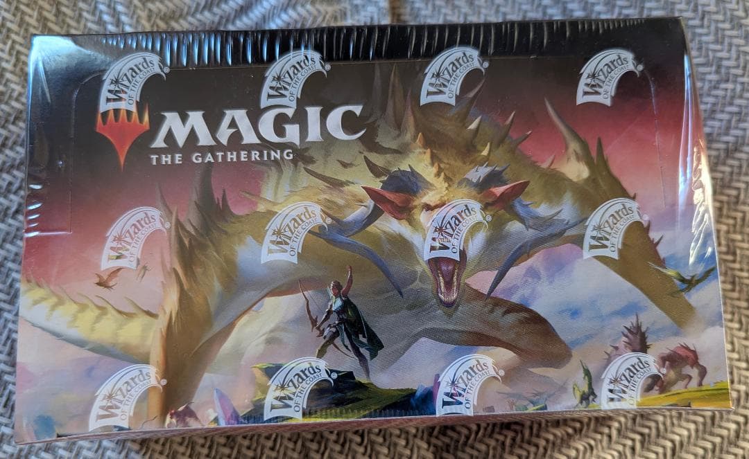 MTG イコリア：巨獣の棲処 ブースターパック 日本語版 1BOX Amazon.co.jp: マジック:ザ・ギャザリング イコリア:巨獣の棲処