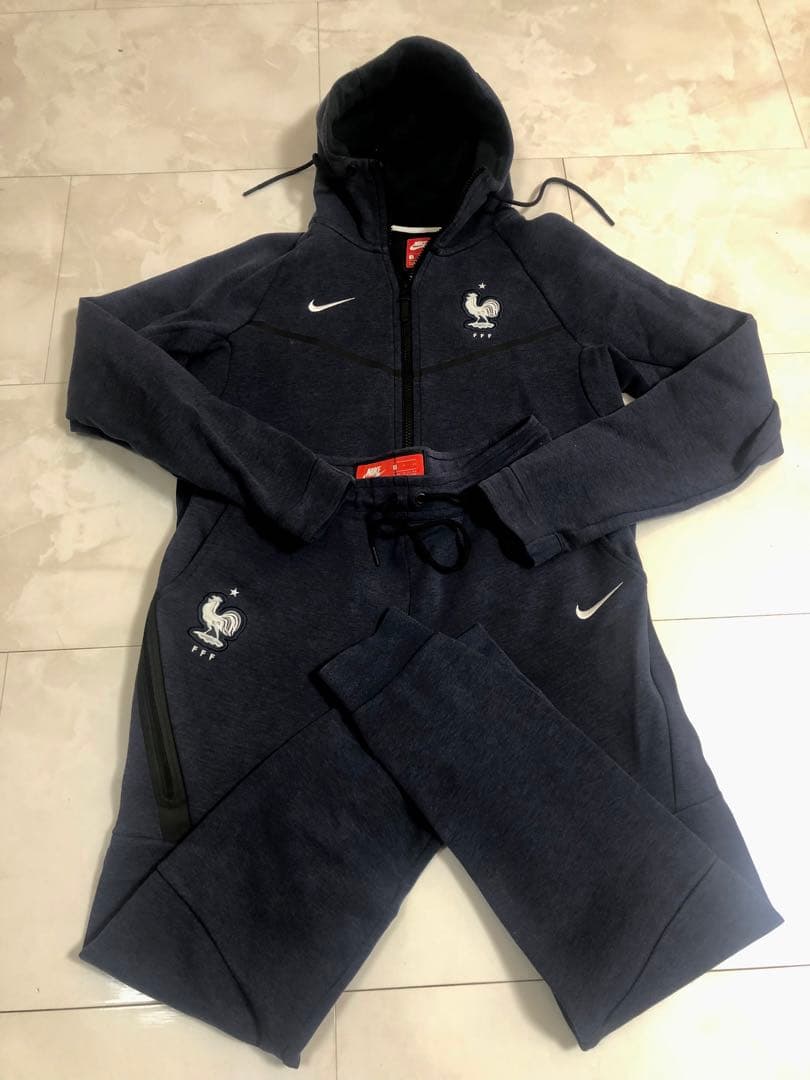 ナイキ フランス代表 テックフリース上下S - メルカリ