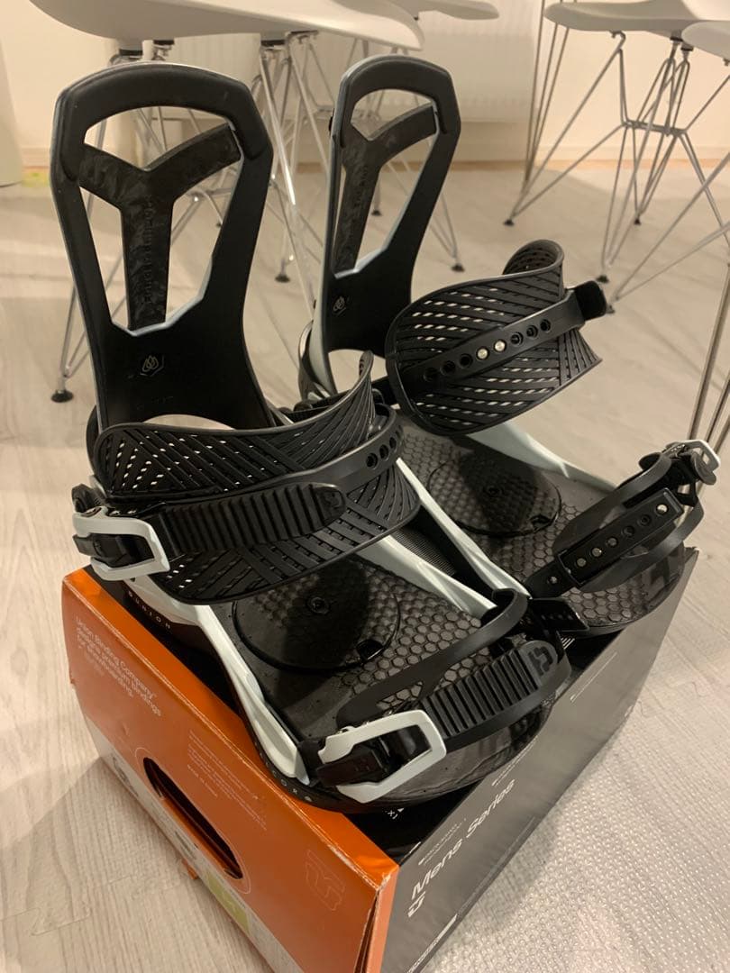 UNION FALCOR Mサイズ　ユニオンファルコア　ビンディング