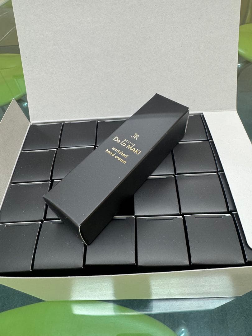 【新品24本入✖️3箱】ボーテ ドゥ ラ マキ エンリッチド ハンドクリーム