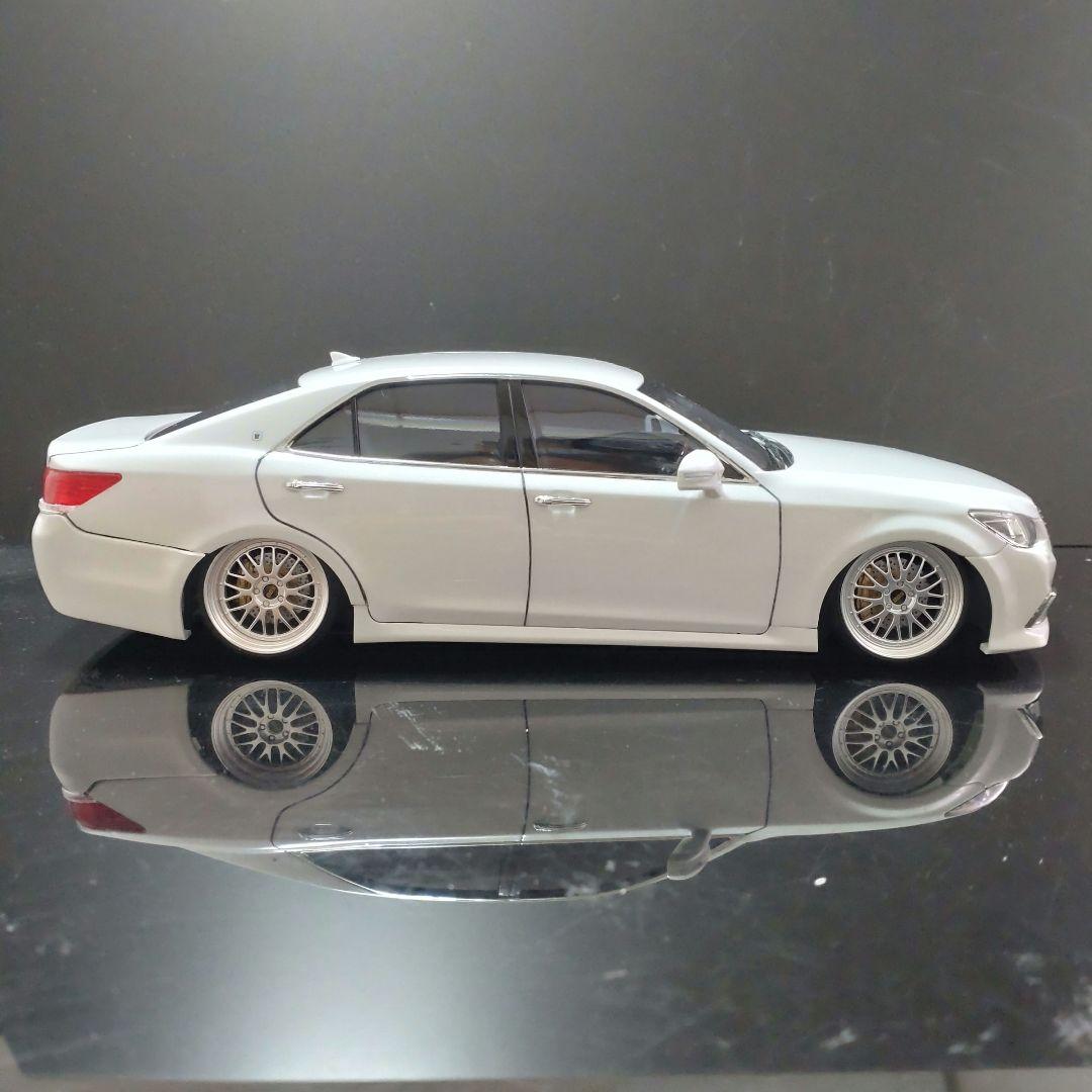 21クラウン ロイヤル プラモデル完成品の通販はau PAY マーケット
