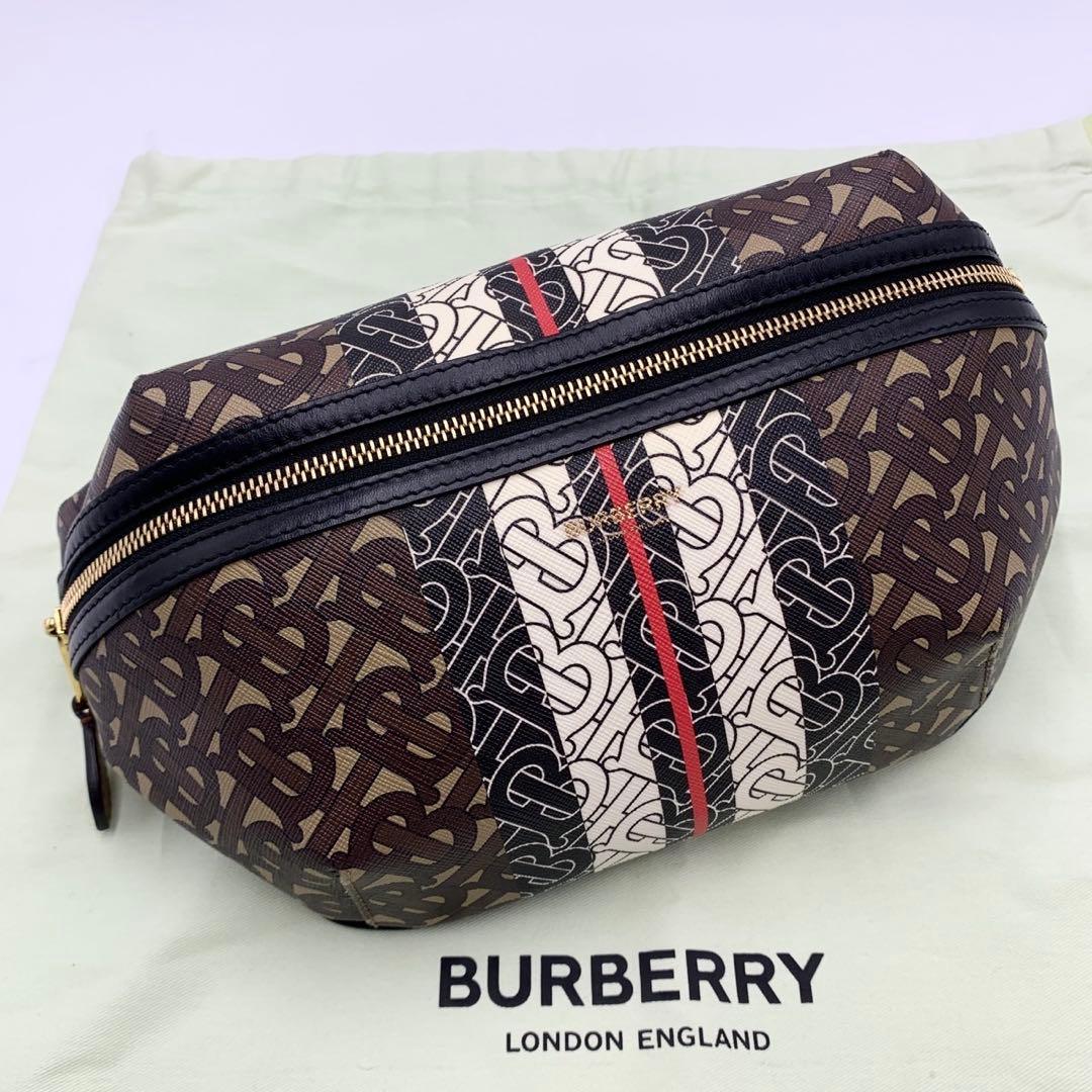 極美品 保存袋付きBurberry バーバリー TBモノグラム ボディバッグ