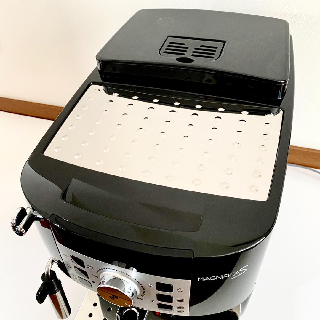 De'Longhi (デロンギ) マグニフィカS ECAM22112B - メルカリ