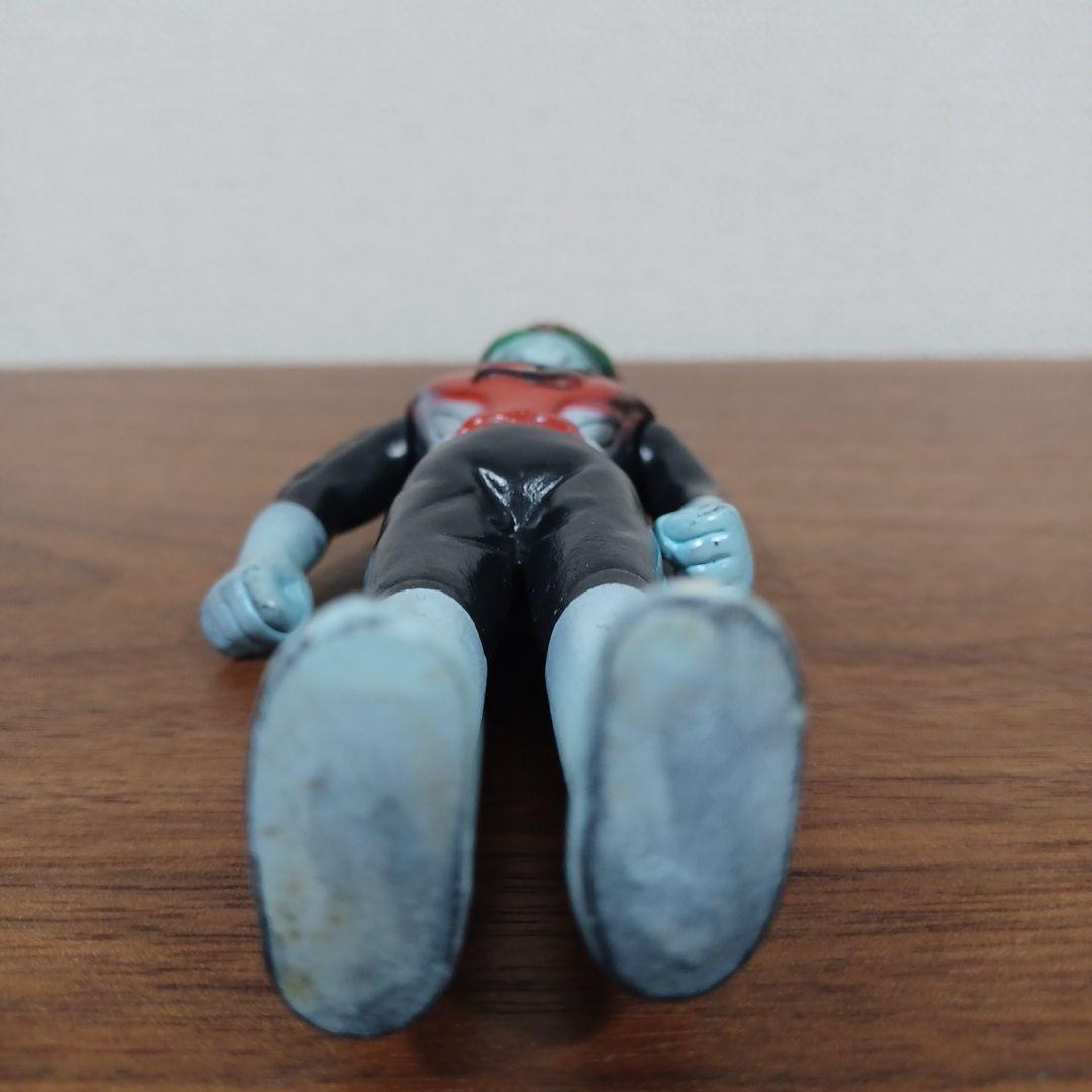 無版権 パチもの 「仮面ライダーストロンガー」風のソフ ビフィギュア