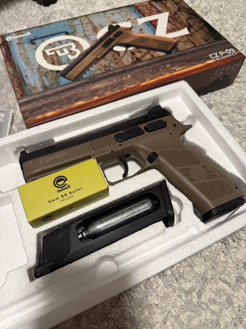Carbon 8 CZ P-09 ガスガン タンカラー CZ P09 TAN | Carbon8